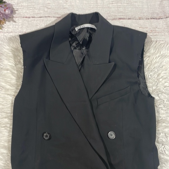 Zara Black Double Breasted Button Padded Sleeveless Blazer Vest - Picture 8 of 11